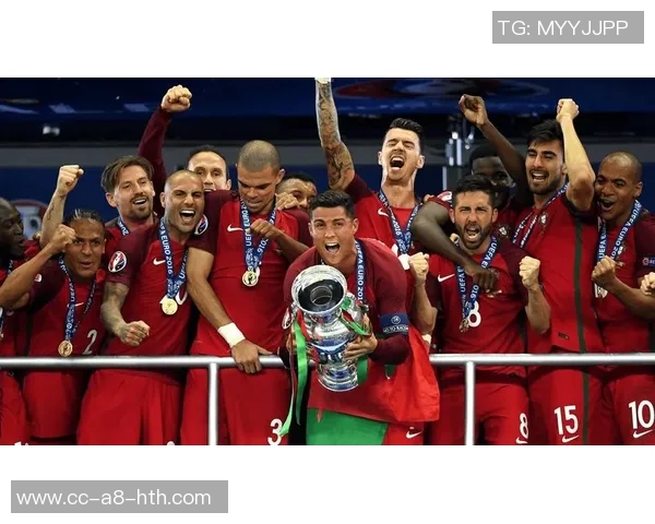 弗格森分析C罗世界杯前景认为击败巴西者将是冠军热门 弗格森分析C罗世界杯前景认为击败巴西者将是冠军热门