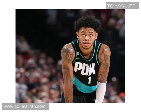 史蒂文斯盛赞安芬尼西蒙斯防守提升未来发展值得期待 史蒂文斯盛赞安芬尼西蒙斯防守提升未来发展值得期待