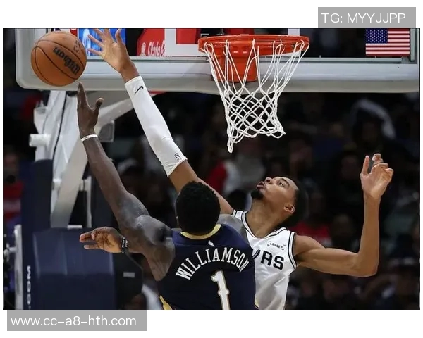 奥拉朱旺透露文班亚马渴望学习脚步技巧并愿意向他请教秘诀