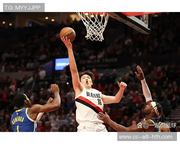杨瀚森华丽脚步单打雷霆中锋可惜抛投失误令人扼腕叹息